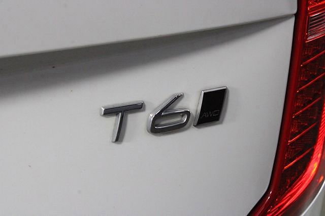 Used 2021 Volvo XC90 T6 Momentum w/ Protection Package Premier image 48