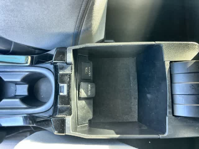 Used 2020 Toyota Corolla LE FWD image 27