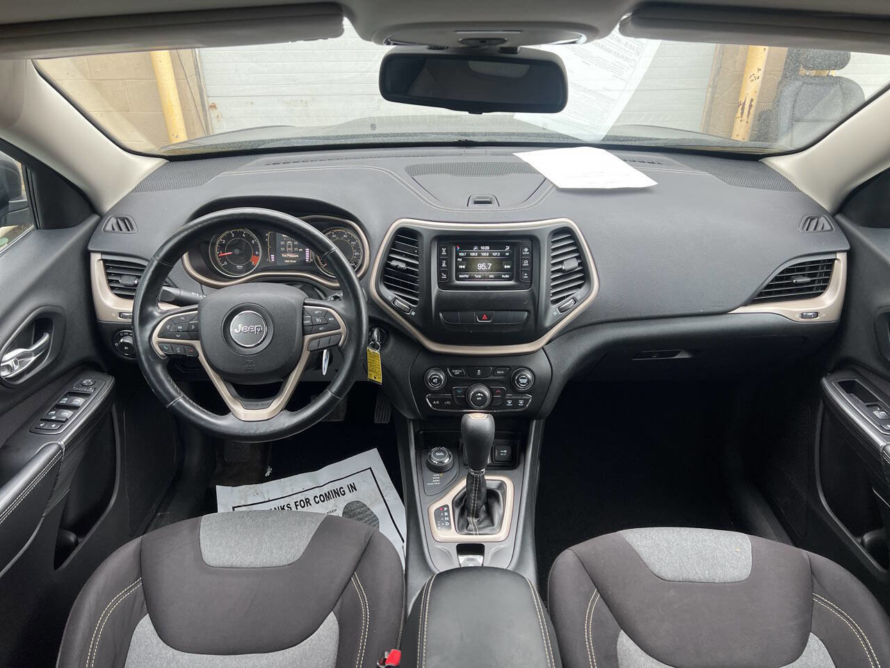 Used 2014 Jeep Cherokee Latitude w/ Cold Weather Group image 17