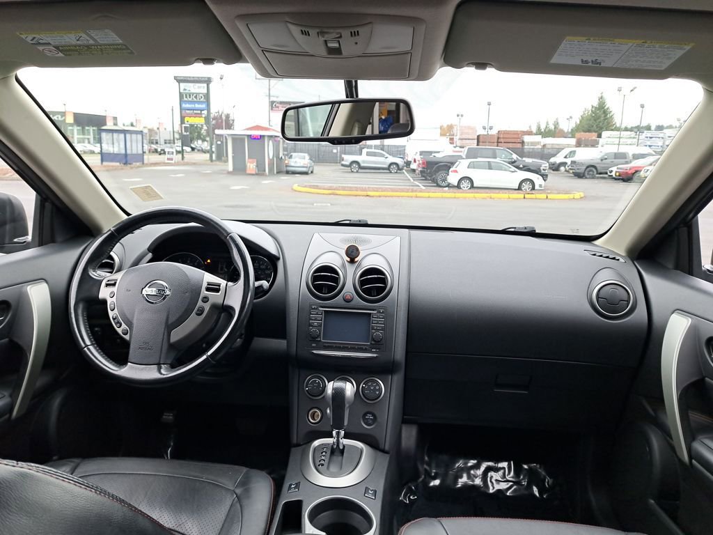 Used 2011 Nissan Rogue SV w/ SL Pkg image 18