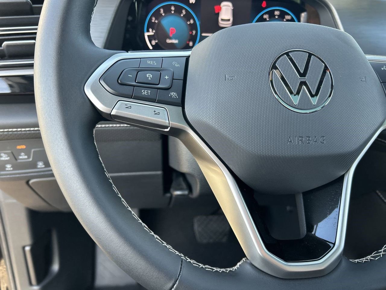 New 2026 Volkswagen Atlas Cross Sport SE image 20