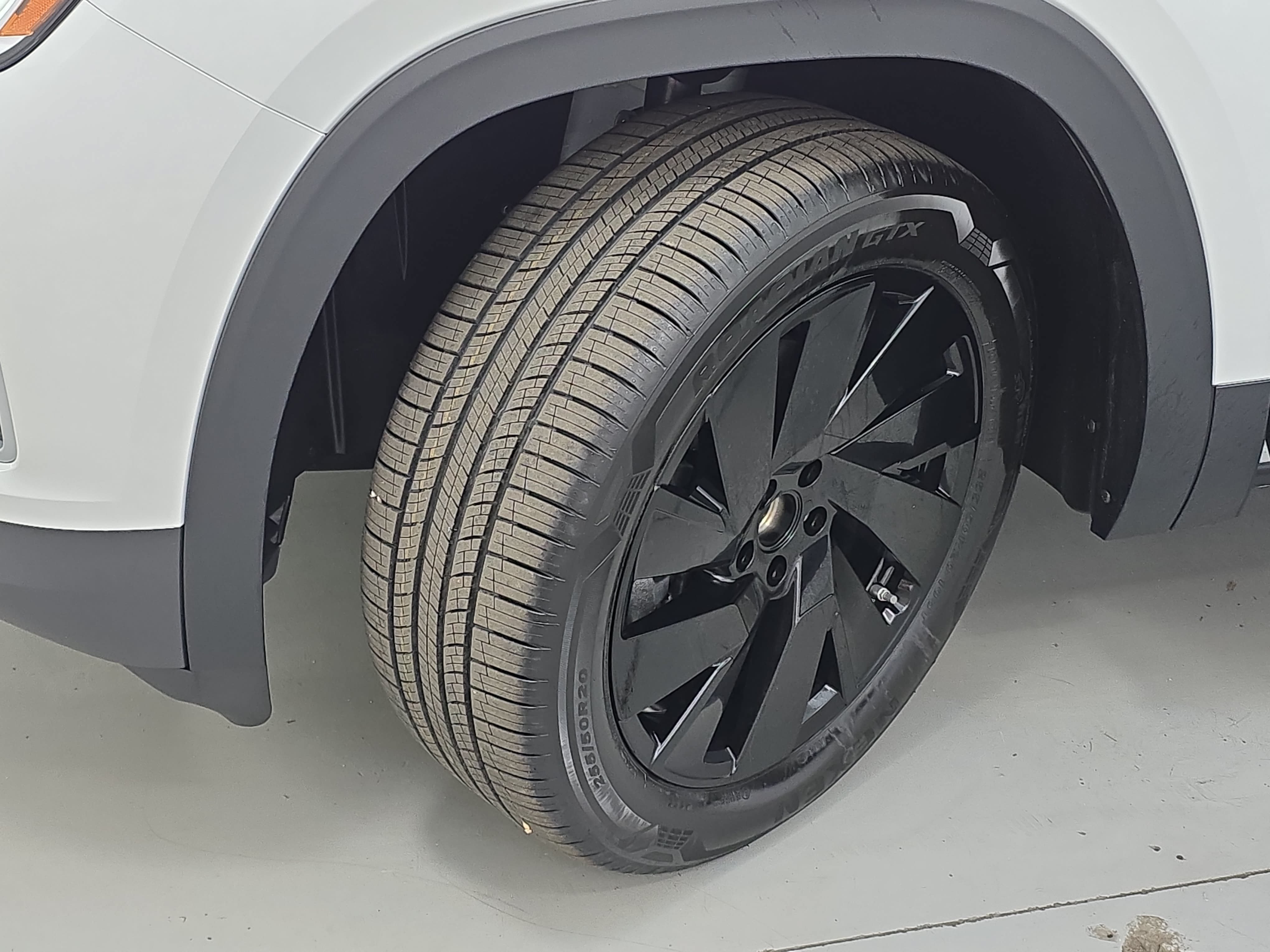 New 2026 Volkswagen Atlas SE FWD image 34