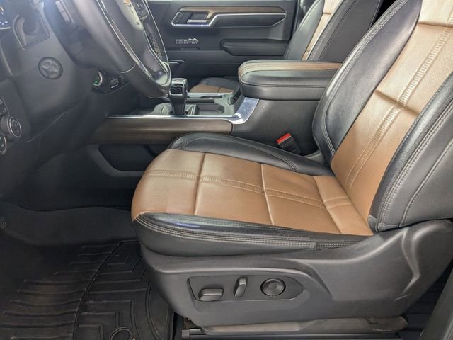 Used 2024 Chevrolet Silverado 1500 High Country image 14