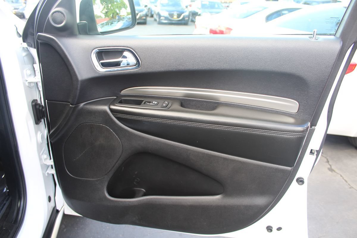 Used 2018 Dodge Durango SXT w/ 3rd Row Seating Group AWD/4WD image 21