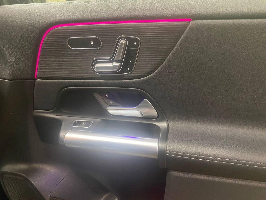 Certified 2023 Mercedes-Benz GLA 250 4MATIC image 25