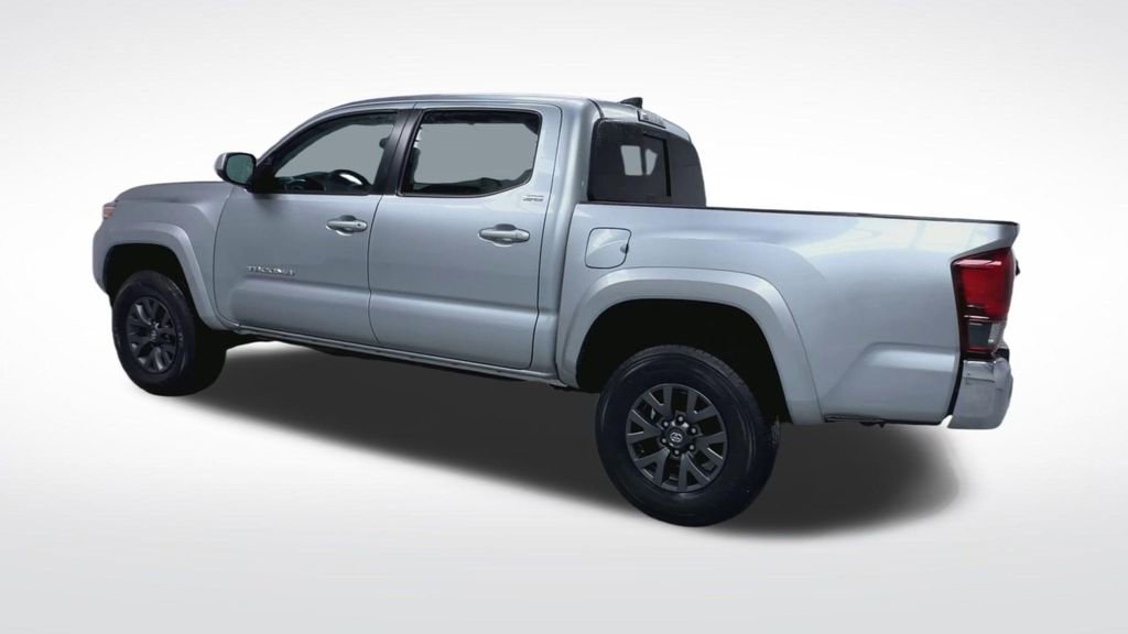 Used 2023 Toyota Tacoma SR5 AWD/4WD image 22