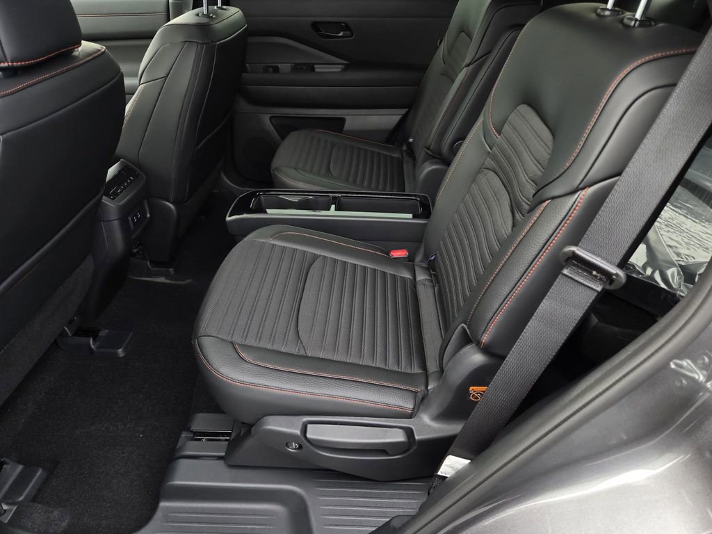 New 2026 Nissan Pathfinder Rock Creek image 13
