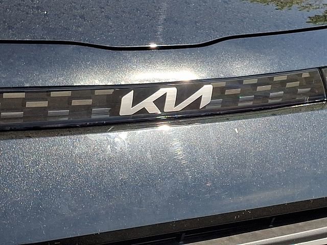 Used 2025 Kia Soul LX w/ LX Technology Package FWD image 10