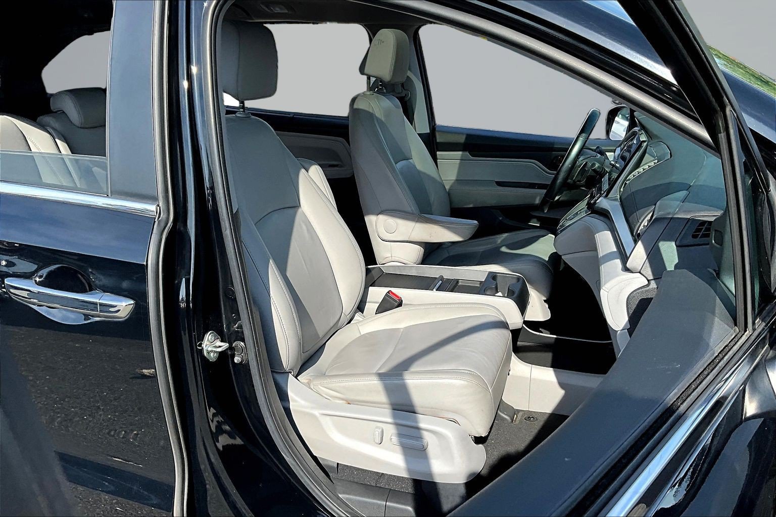 Used 2020 Honda Odyssey EX-L image 25