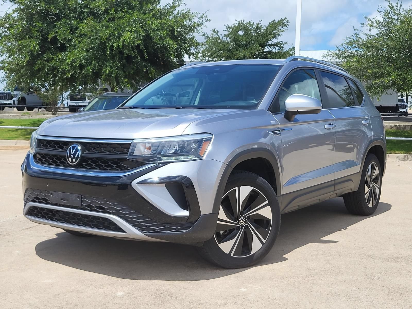 Used 2024 Volkswagen Taos SE AWD/4WD video 2