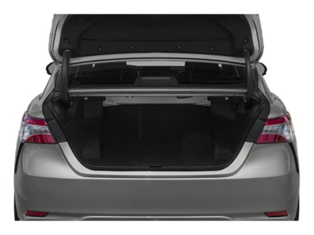 Used 2018 Toyota Camry XSE FWD image 11