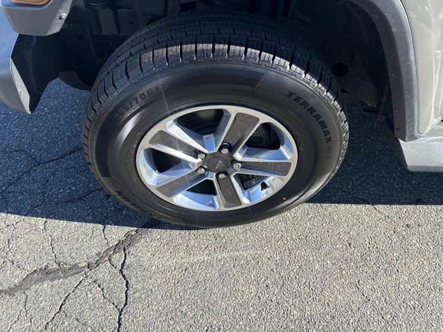 Used 2021 Jeep Wrangler Unlimited Sahara w/ Uconnect 4C Nav & Sound Group image 10