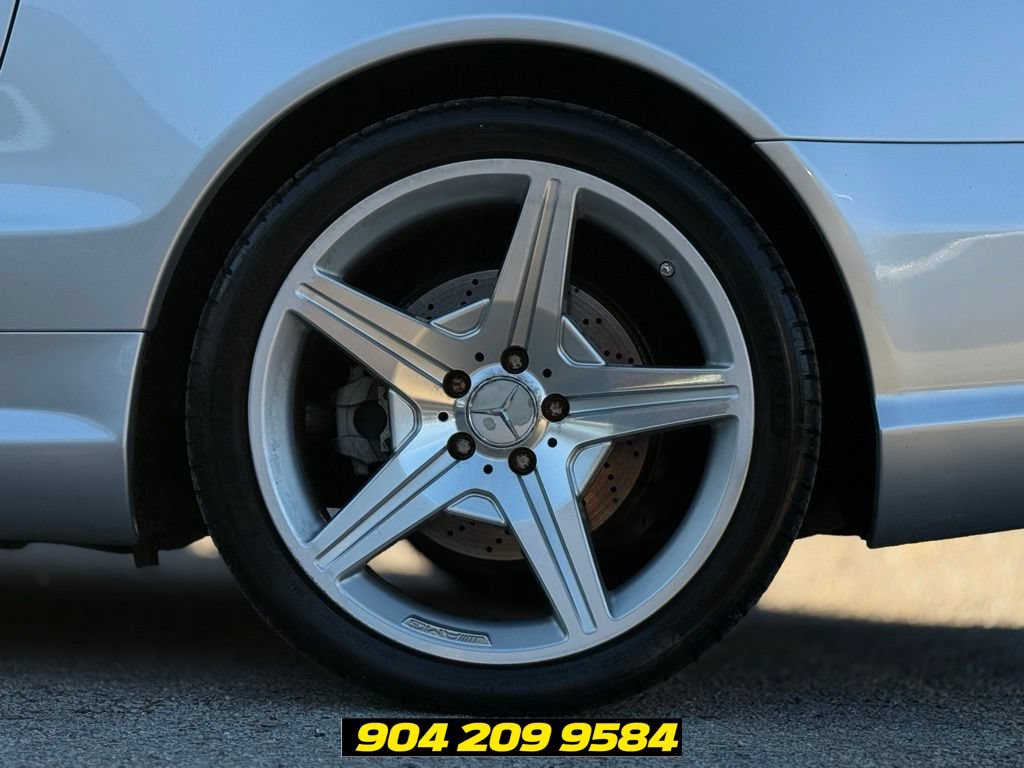 Used 2009 Mercedes-Benz SL 550 image 4