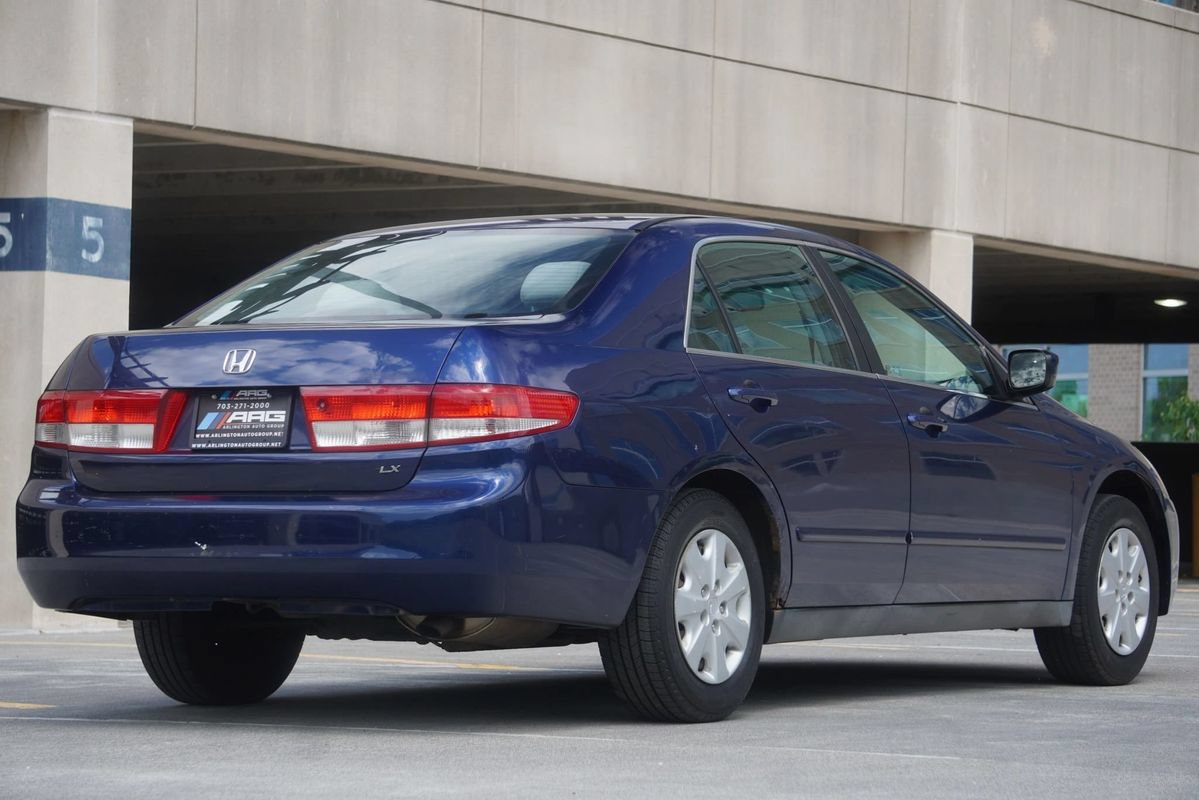 Used 2004 Honda Accord LX image 18