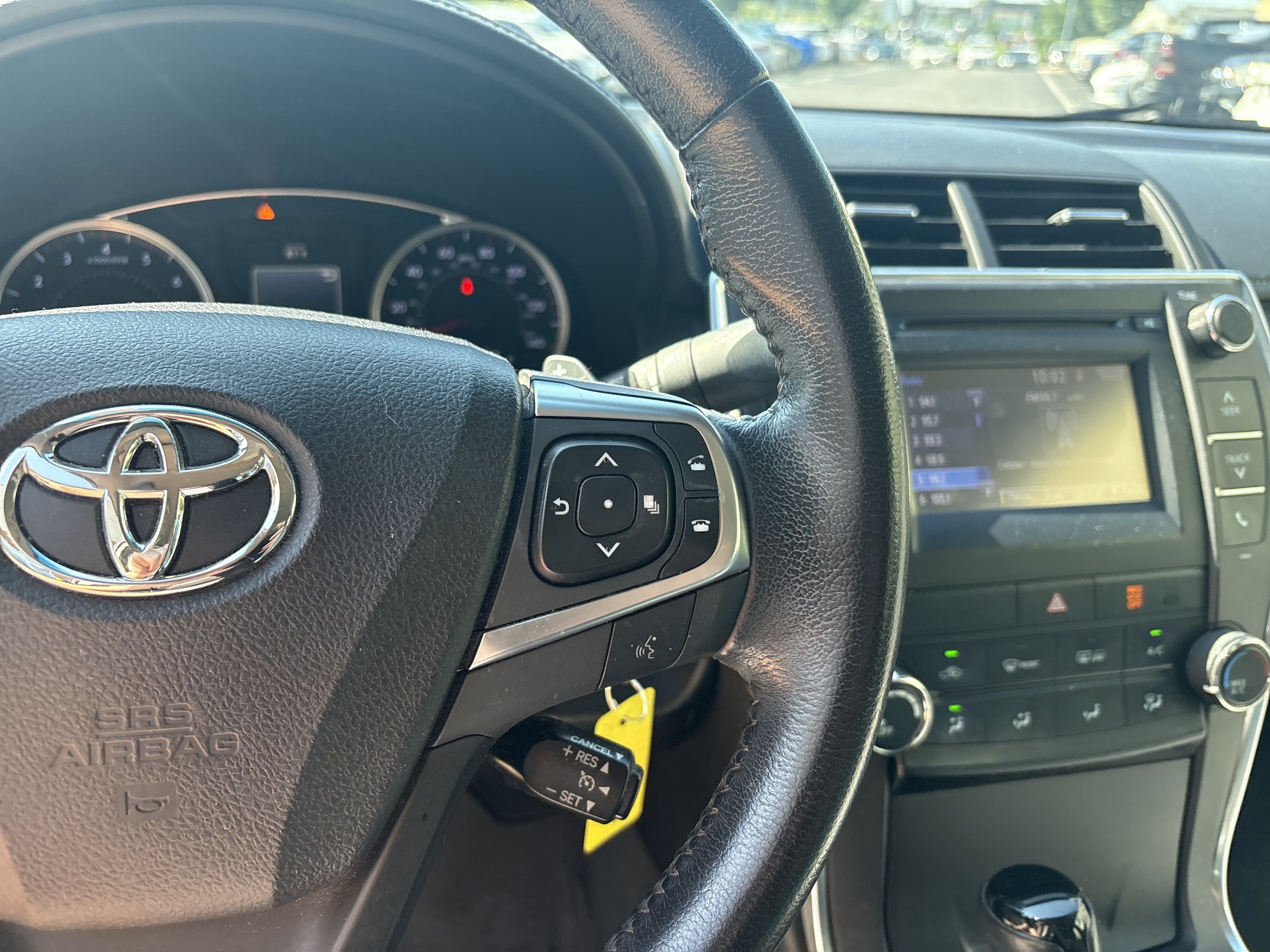 Used 2016 Toyota Camry SE FWD image 20