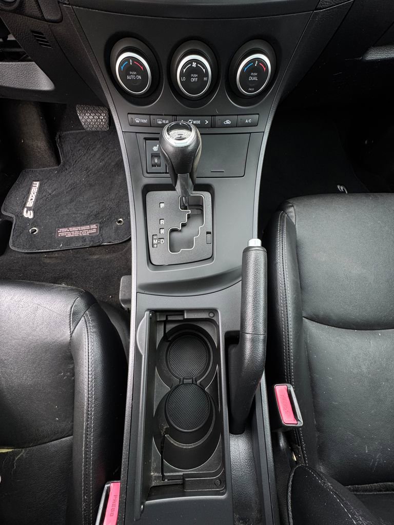 Used 2013 MAZDA MAZDA3 i Grand Touring FWD image 18