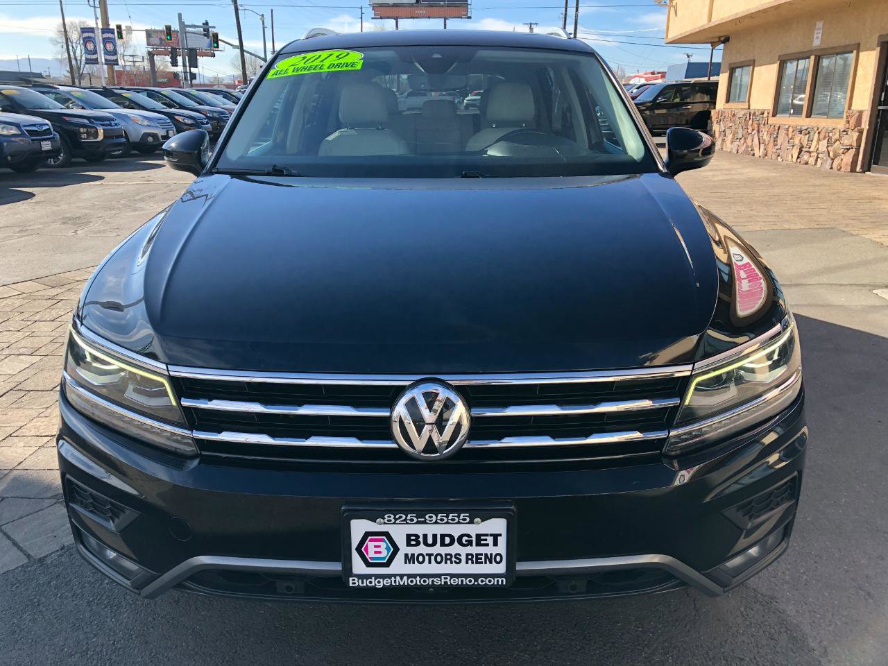 Used 2019 Volkswagen Tiguan SEL Premium image 6