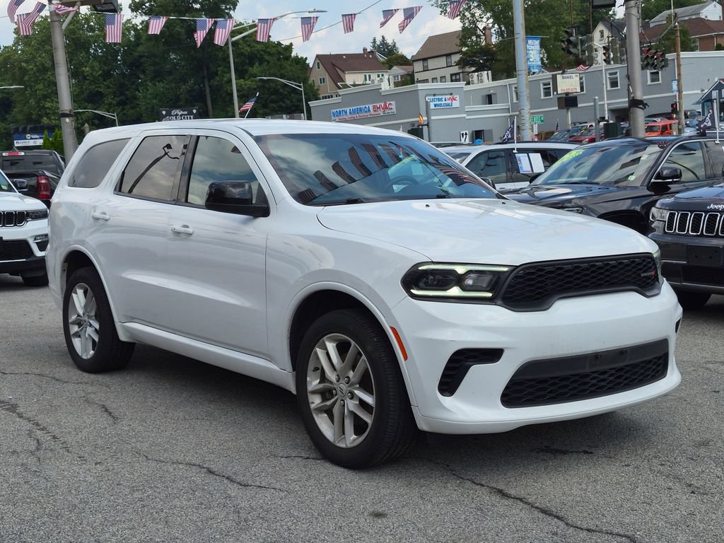 Used 2025 Dodge Durango GT AWD/4WD image 4