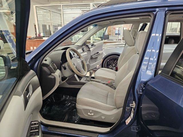 Used 2013 Subaru Forester 2.5X Premium w/ Popular Pkg 1 AWD/4WD image 30