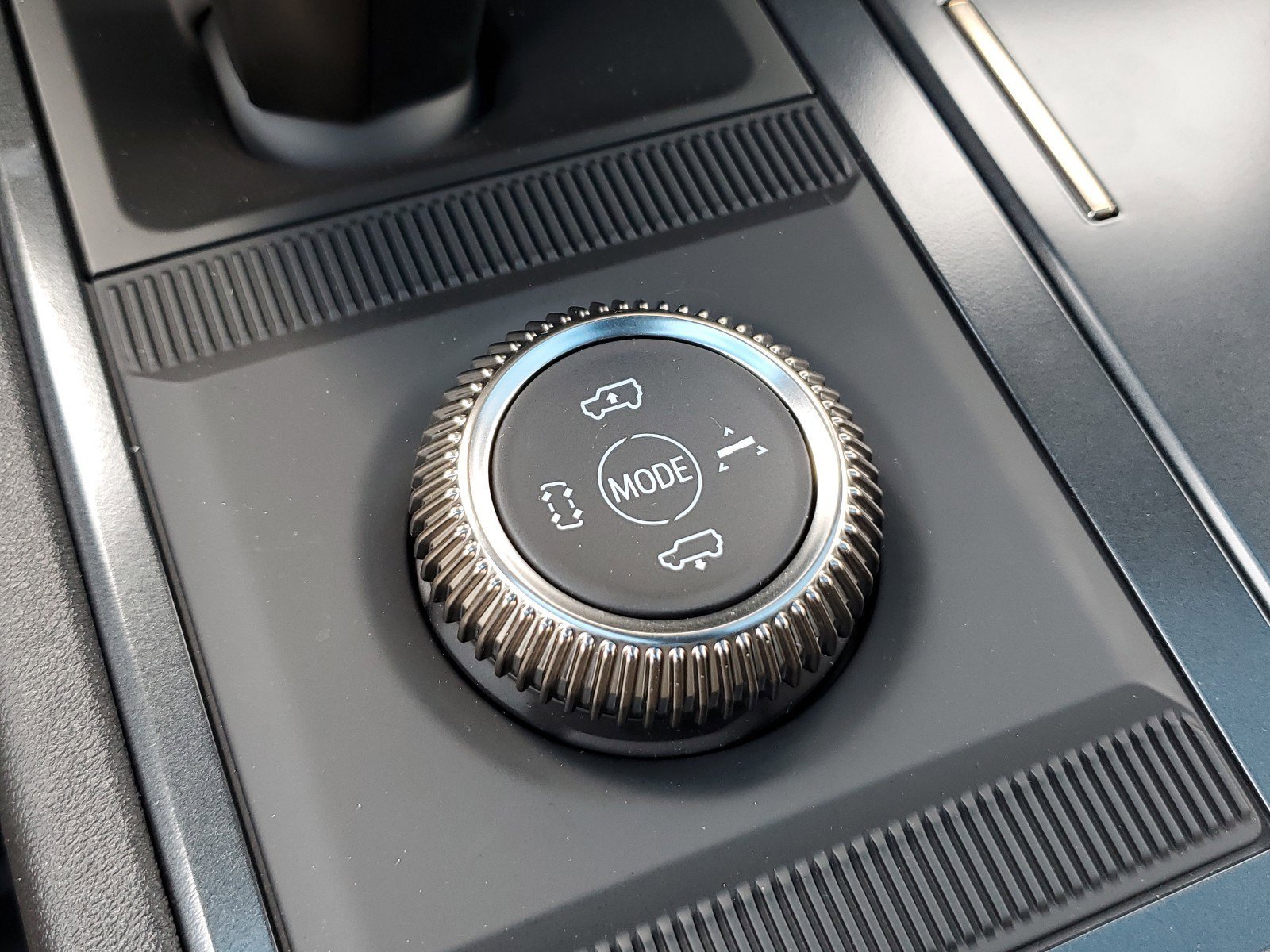 New 2025 GMC Hummer EV 2X image 33