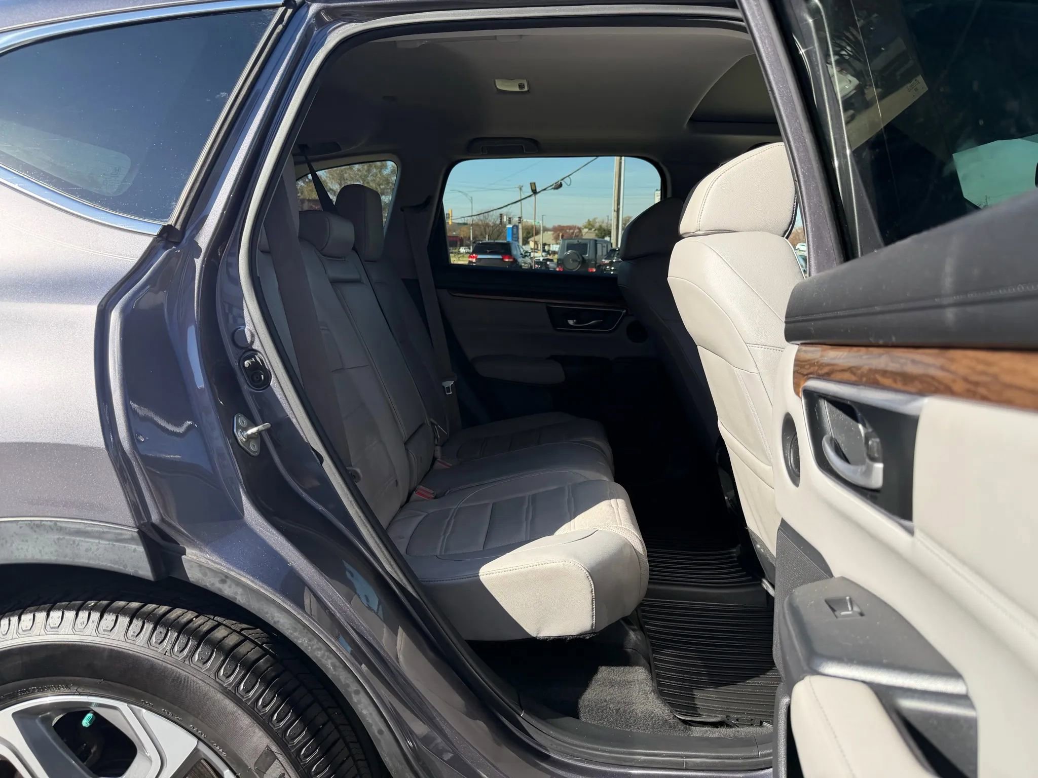 Used 2017 Honda CR-V EX-L image 25