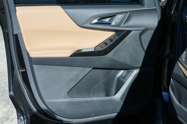 New 2026 Chevrolet Equinox ACTIV image 8