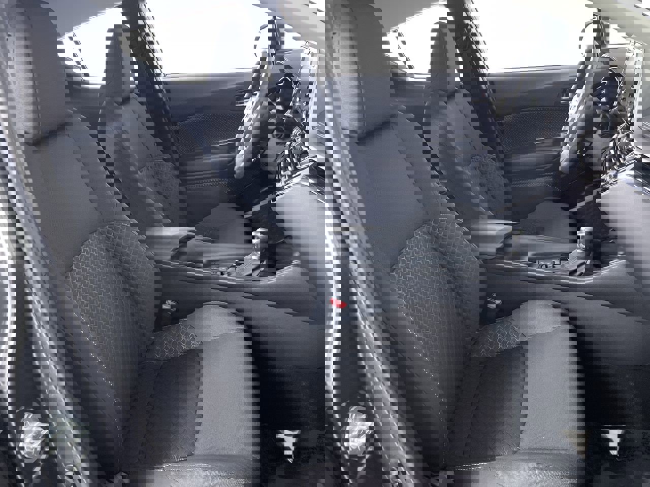 Used 2021 Toyota C-HR LE image 23