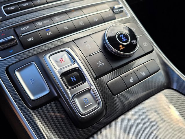 Certified 2023 Hyundai Santa Fe SEL image 29