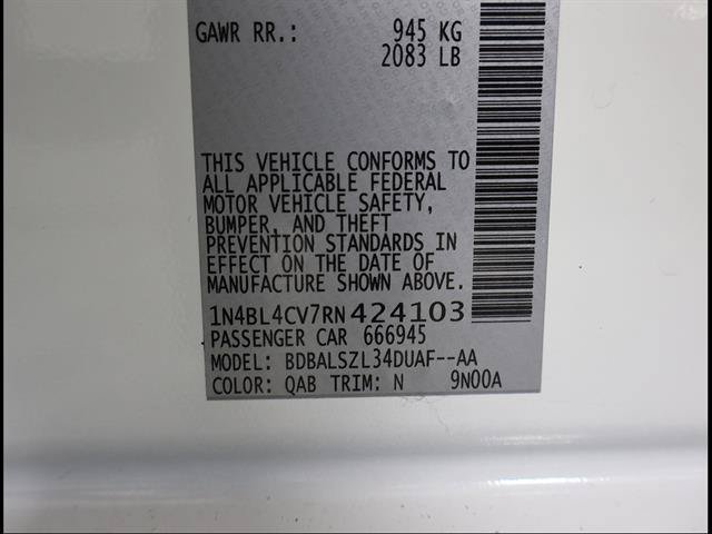 Used 2024 Nissan Altima 2.5 SR w/ SR Premium Package FWD image 12