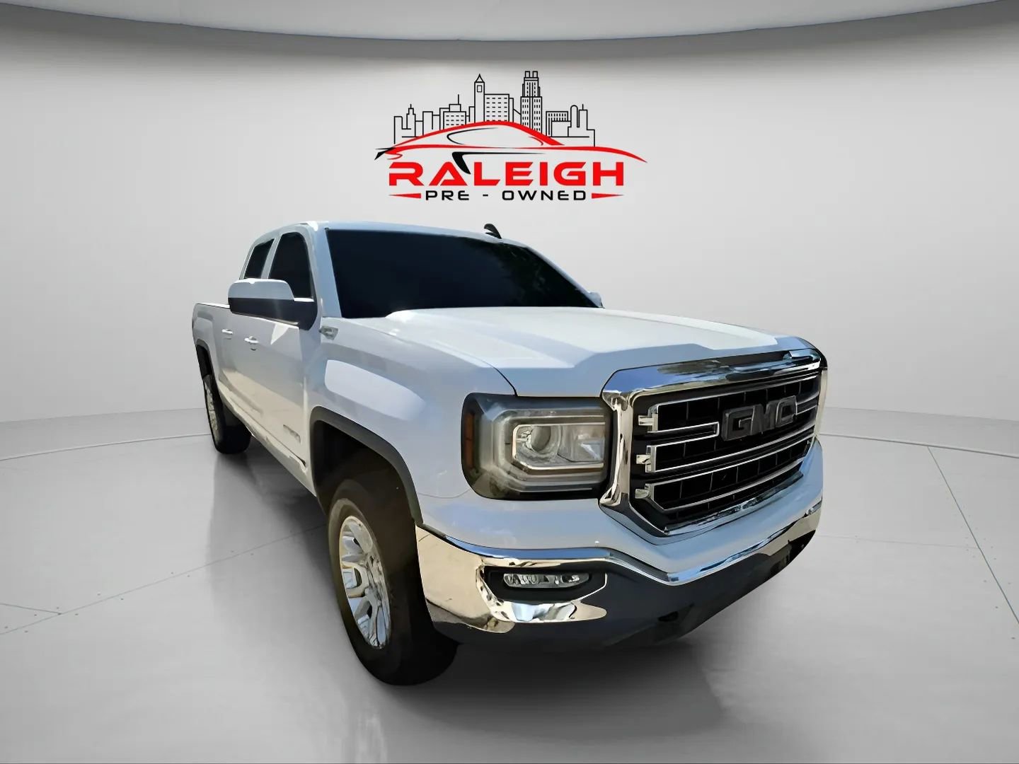Used 2018 GMC Sierra 1500 SLE w/ SLE Value Package image 9