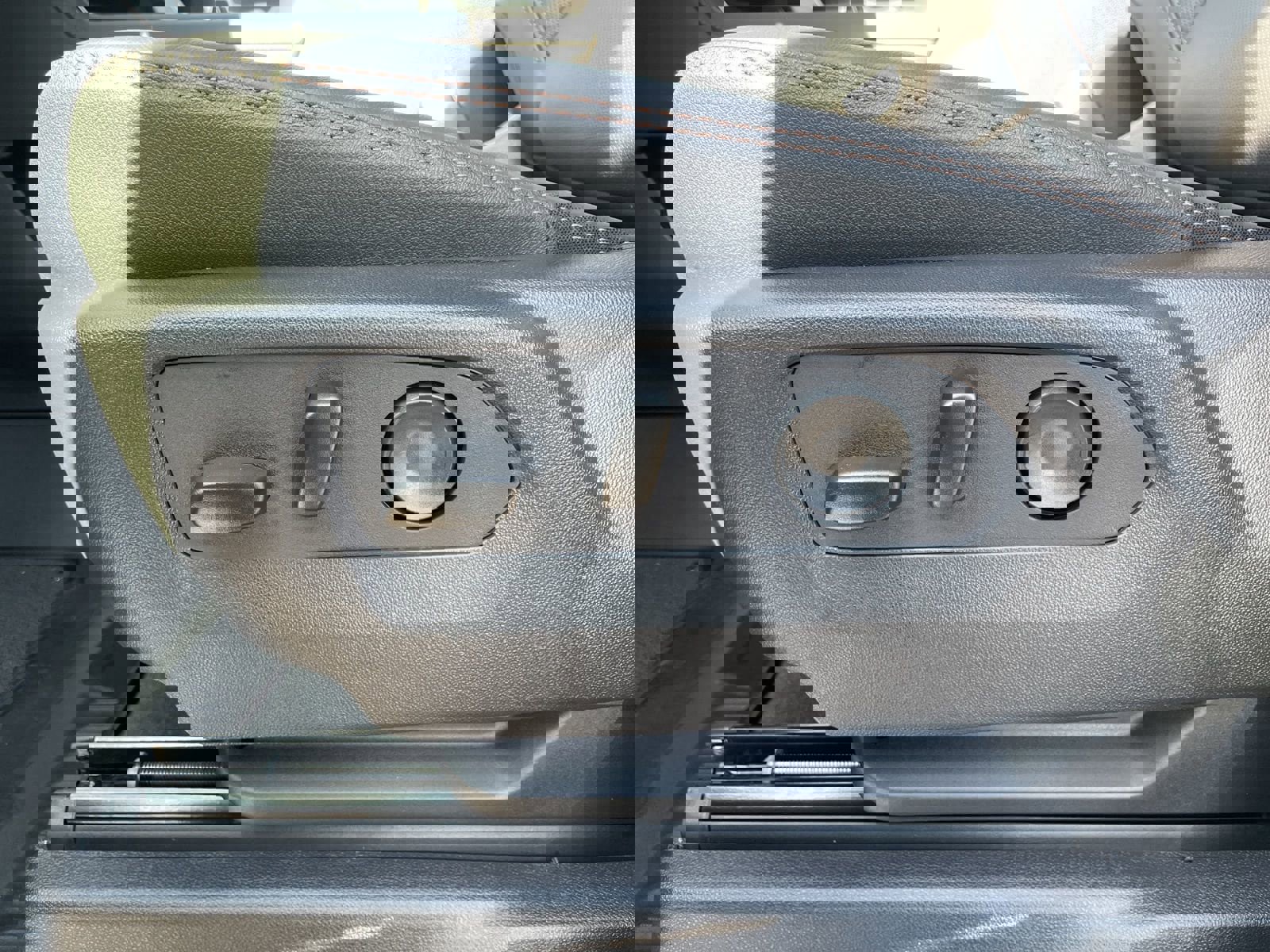 New 2026 GMC Sierra 2500 AT4 w/ AT4 Premium Plus Package image 12