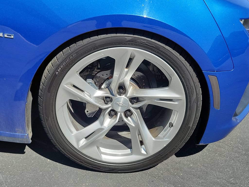 Used 2023 Chevrolet Camaro SS RWD image 6