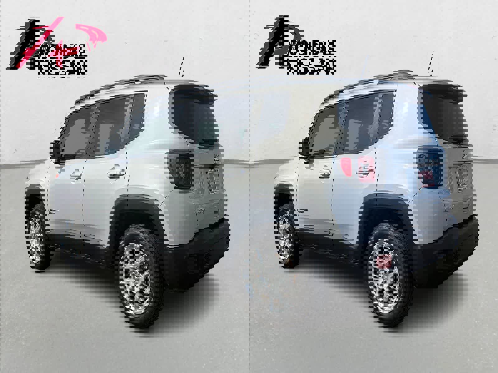 Used 2019 Jeep Renegade Latitude w/ Popular Equipment Group image 4