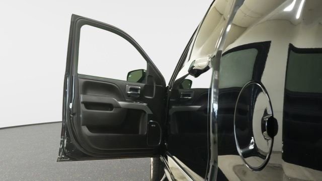 Used 2016 Chevrolet Silverado 2500 LTZ w/ Duramax Plus Package image 24