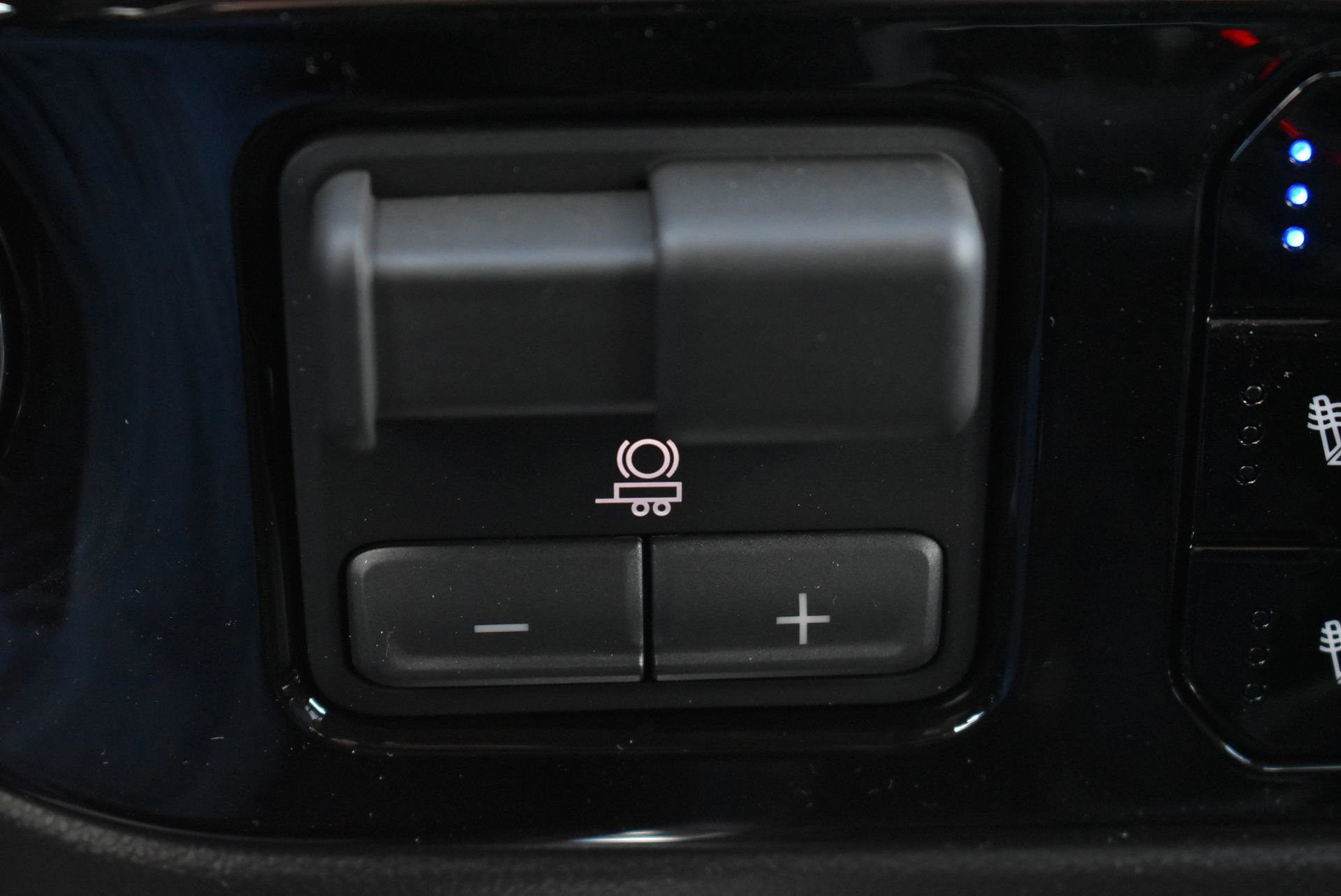 New 2026 GMC Sierra 1500 SLT w/ SLT Premium Package image 33