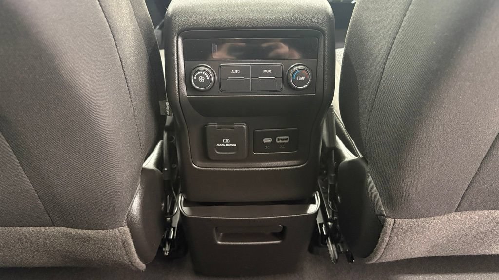 Used 2023 GMC Acadia SLE w/ Infotainment Package AWD/4WD image 37