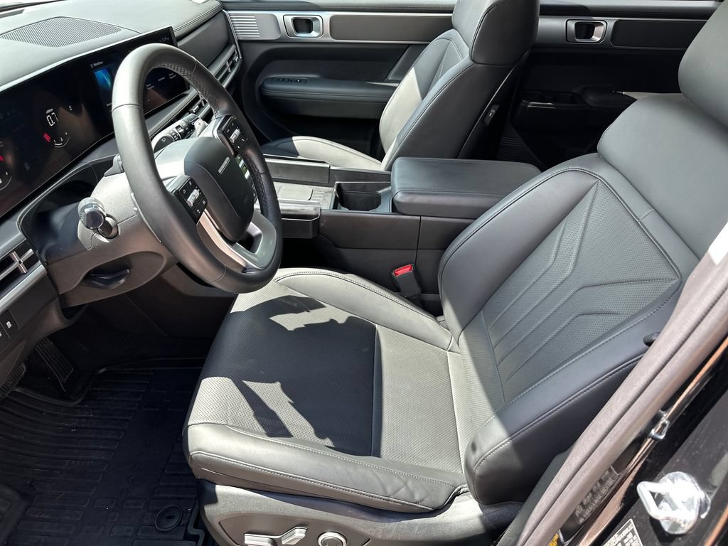 Used 2026 Hyundai Santa Fe SEL FWD image 19