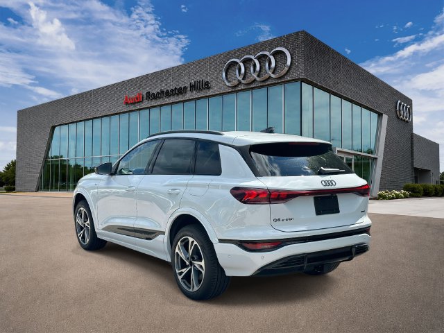 New 2027 Audi Q6 e-tron Prestige AWD/4WD image 3