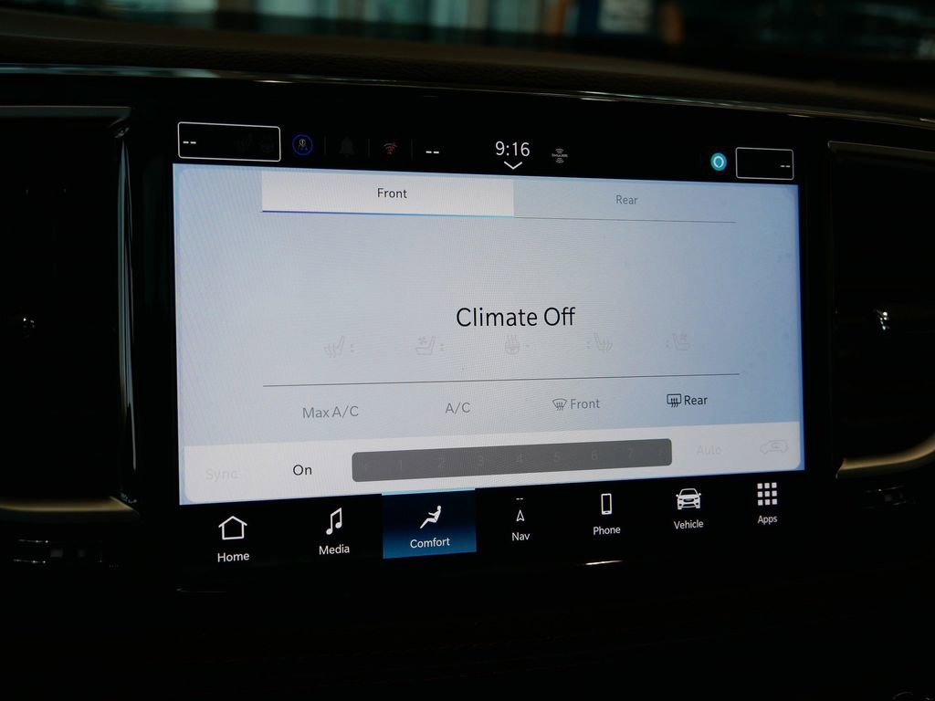 New 2026 Chrysler Pacifica Pinnacle image 45