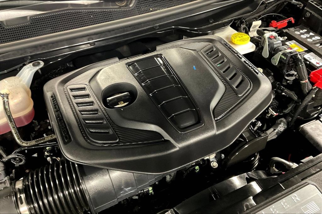 New 2025 Jeep Wagoneer L Series II w/ Premium Group I image 35