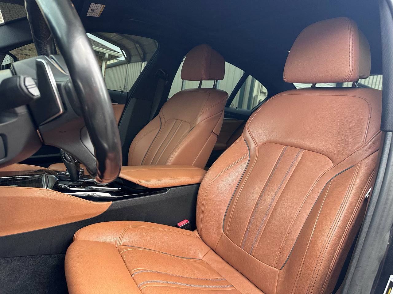 Used 2019 BMW 530i w/ M Sport Package image 10