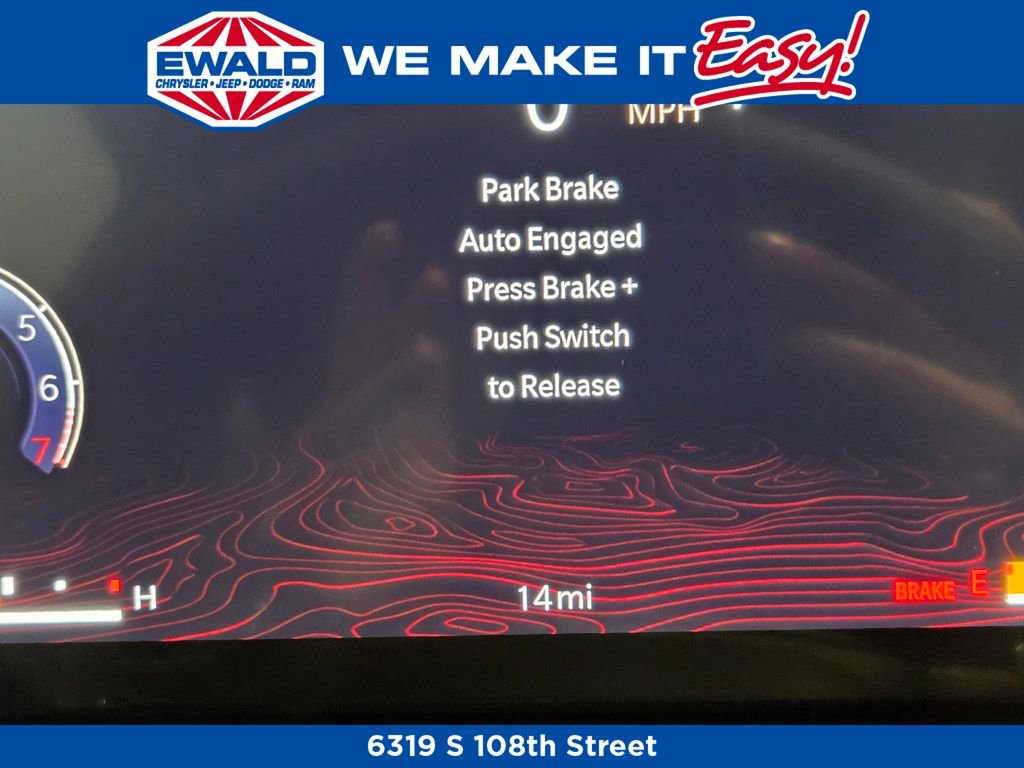 New 2025 Jeep Grand Cherokee L Limited w/ Trailer Tow Package image 24