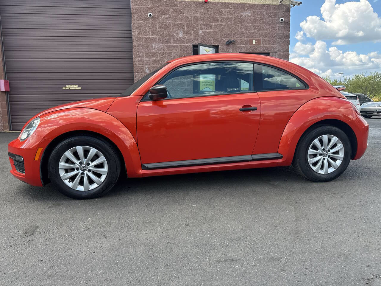 Used 2017 Volkswagen Beetle 1.8T Classic FWD image 22