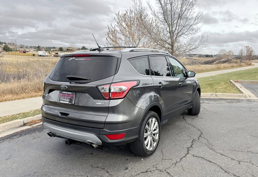 Used 2018 Ford Escape Titanium image 6