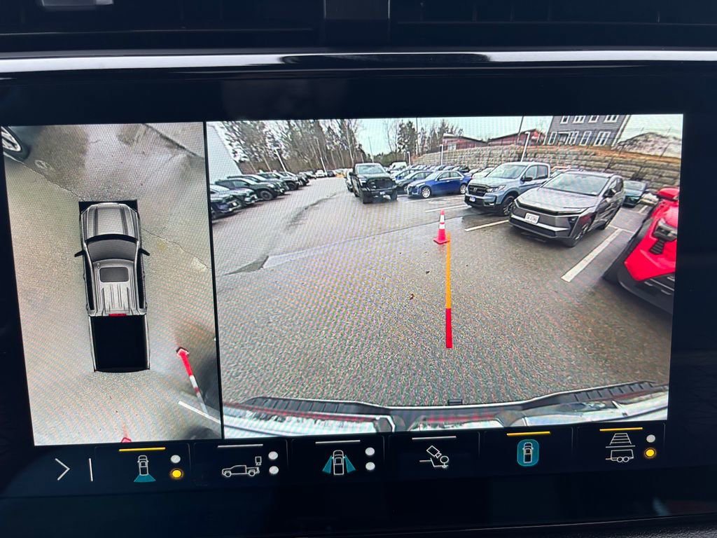 Used 2023 GMC Sierra 1500 AT4 w/ AT4 Premium Package image 28