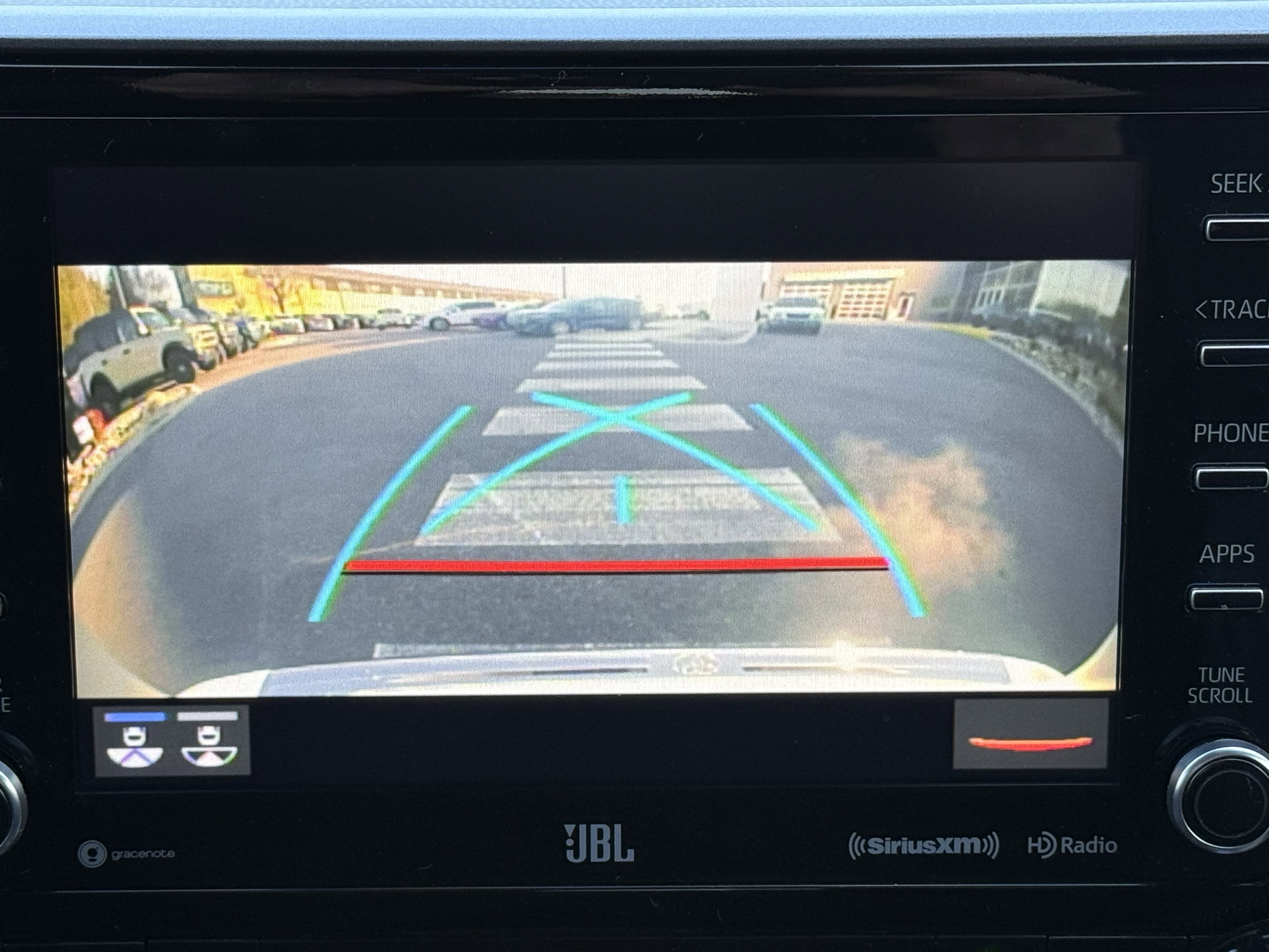 Used 2022 Toyota Highlander Limited image 29