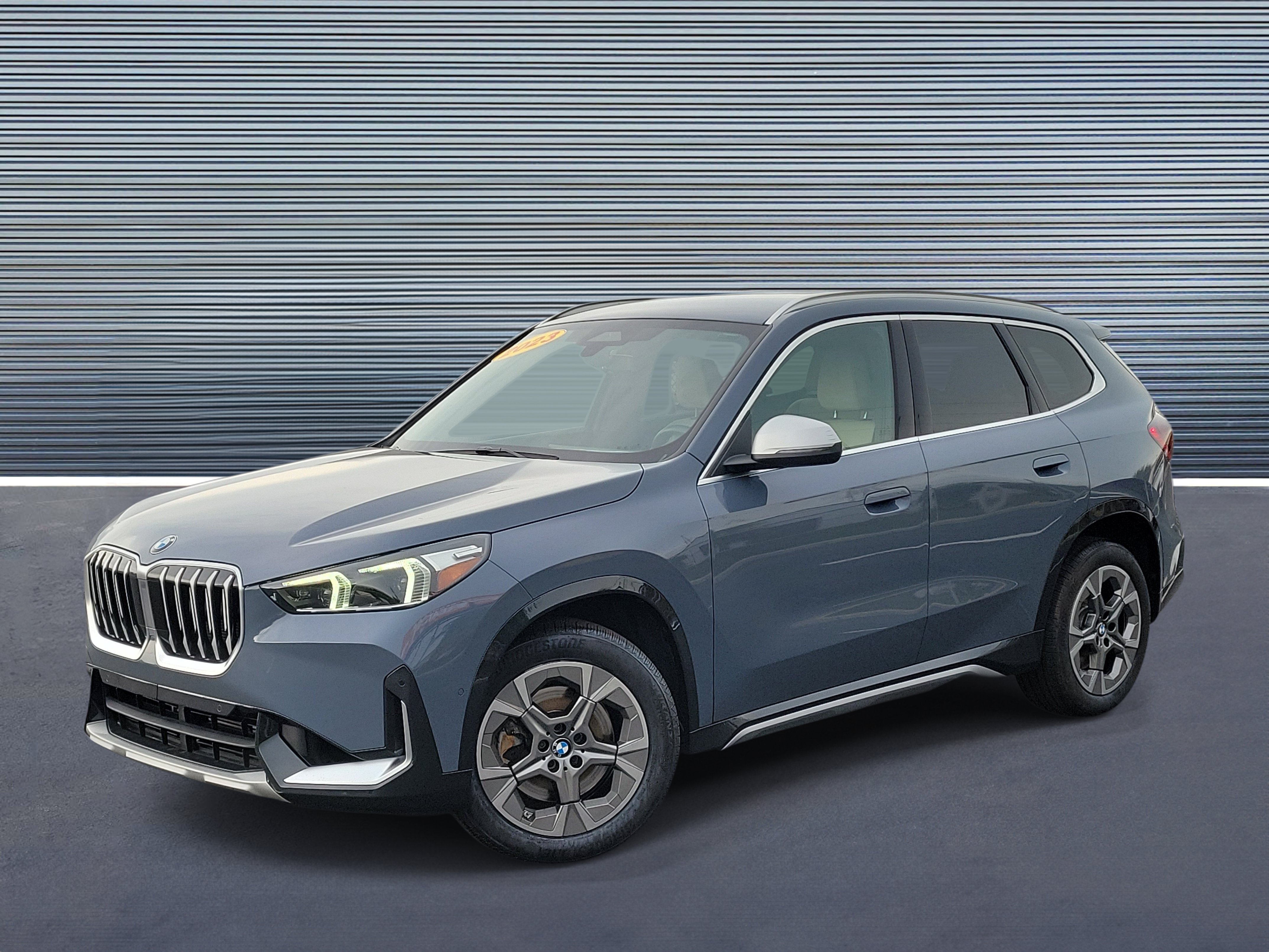 Used 2023 BMW X1 xDrive28i w/ Convenience Package AWD/4WD image 1