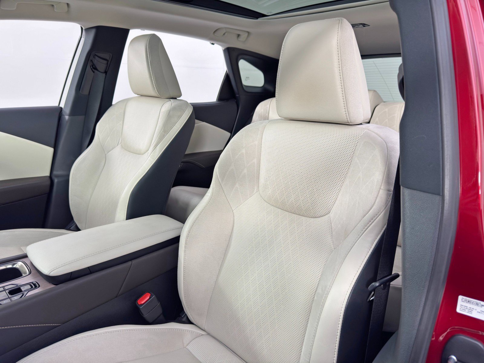 Used 2024 Lexus RX 350 Luxury w/ Convenience Package image 45