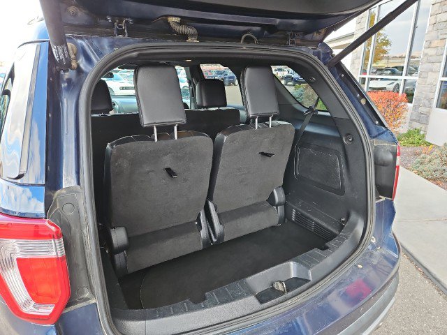 Used 2017 Ford Explorer Platinum image 30