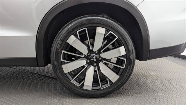 Used 2026 Mitsubishi Outlander SE AWD/4WD image 30